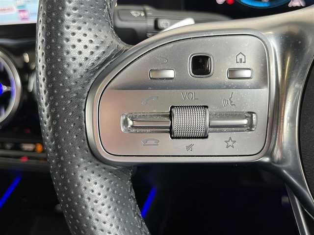メルセデス・ベンツ Ｂ２００ｄ AMGライン 山形県 2020(令2)年 4.6万km 黒 ワンオーナー/レーダーセーフティパッケージ/レザーエクスクルーシブパッケージ/・ツートン本革シート（グレー）/・パノラマサンルーフ/アドバンストパッケージ/・ヘッドアップディスプレイ/・アンビエントライト（64色）/・アドバンストサウンドシステム/DN席メモリ付きパワーシート/DN席シートヒーター/パワーバックドア/（フットクローザー/オープナー）/純正ナビ/（BT/フルセグ/typeC）/全方位カメラ/パドルシフト/マルチビームLEDヘッドライト/auto hold/前ドライブレコーダー