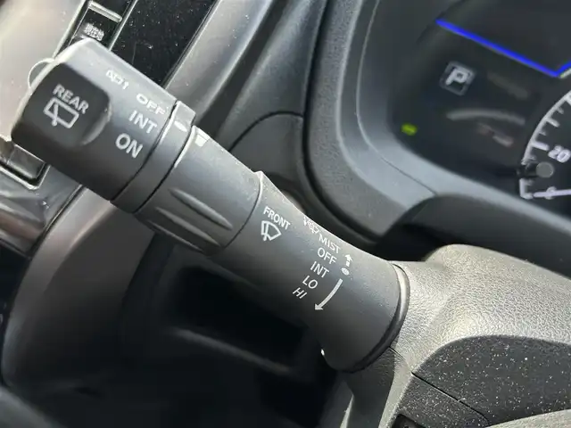 日産 ノート e－パワー X Bアロー 愛知県 2018(平30)年 4万km ダークメタルグレー/スーパーブラック2トーン スマートキー/プッシュスタート/純正ナビ/フルセグTV/CD/DVD/BT/バックカメラ/アラウンドビューモニター/デジタルインナーミラー/ETC/純正15インチAW/エマージェンシーブレーキ/車線逸脱防止警報/クリアランスソナー/ドライブレコーダー/レーダークルーズコントロール/オートライト/純正フロアマット/純正ドアバイザー/取説、保証書