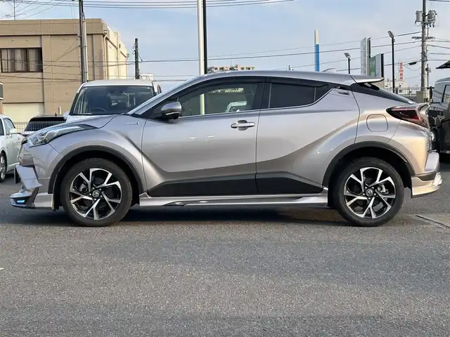 トヨタ Ｃ－ＨＲ G 広島県 2017(平29)年 9.5万km メタルストリームM ワンオーナー/モデリスタエアロ/アルパインSDナビ/　（フルセグテレビ/CD/DVD/Bluetooth）/バックカメラ/レーンキープアシスト/衝撃被害軽減システム/コーナーセンサー/リアクロストラフィックアラート/ブラインドスポットモニター/ETC2.0/ドライブレコーダー/レーダー探知機/純正18インチアルミホイール/横滑防止装置/LEDヘッドライト/フォグランプ/オートライト/オートマチックハイビーム/純正フロアマット
