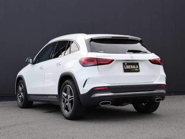 メルセデス・ベンツ ＧＬＡ２００ｄ 4マチック AMGライン 静岡県 2020(令2)年 3.9万km ポーラホワイト レザーEXパッケージ/黒・グレーの本革ツートン/アンビエントライト/アドバンスパッケージ/HUD/サンルーフ/純正ナビ/フルセグTV/純正ドライブレコーダー前後/360°カメラ/パドルシフト/ハイビームアシスト/ACC