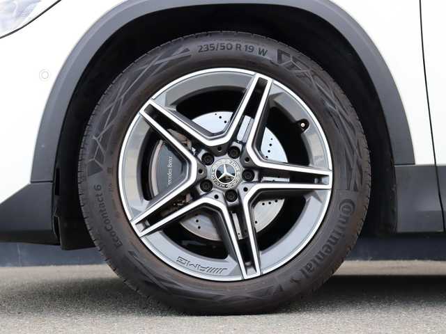 メルセデス・ベンツ ＧＬＡ２００ｄ 4マチック AMGライン 静岡県 2020(令2)年 3.9万km ポーラホワイト レザーEXパッケージ/黒・グレーの本革ツートン/アンビエントライト/アドバンスパッケージ/HUD/サンルーフ/純正ナビ/フルセグTV/純正ドライブレコーダー前後/360°カメラ/パドルシフト/ハイビームアシスト/ACC