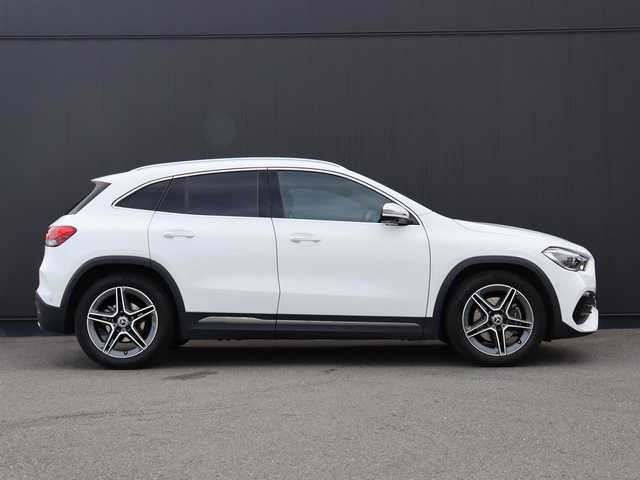 メルセデス・ベンツ ＧＬＡ２００ｄ 4マチック AMGライン 静岡県 2020(令2)年 3.9万km ポーラホワイト レザーEXパッケージ/黒・グレーの本革ツートン/アンビエントライト/アドバンスパッケージ/HUD/サンルーフ/純正ナビ/フルセグTV/純正ドライブレコーダー前後/360°カメラ/パドルシフト/ハイビームアシスト/ACC