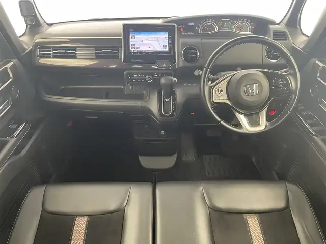 ホンダ Ｎ ＢＯＸ カスタム G L ターボ ホンダセンシング 愛知県 2019(令1)年 5.5万km クリスタルブラックパール ホンダセンシング/　・衝突軽減ブレーキ/　・誤発進抑制機能/　・後方誤発進抑制機能/　・歩行者事故低減ステアリング/　・路外逸脱抑制機能/　・アダプティブ・クルーズ・コントロール/　・車線維持支援システム/　・オートハイビーム/　・先行車発進お知らせ機能/　・標識認識機能/純正ナビ/（・Bluetooth/フルセグTV/SD/USB/CD/DVD）/バックカメラ/ハーフレザー/ドライブレコーダー/ETC/ステアリングリモコン/パドルシフト/ロールサンシェード/オートライト/純正フロアマット/純正AW/スマートキー/エンジンスタートボタン/LEDライト/ドアバイザー