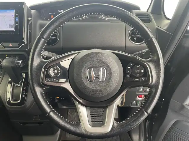 ホンダ Ｎ ＢＯＸ カスタム G L ターボ ホンダセンシング 愛知県 2019(令1)年 5.5万km クリスタルブラックパール ホンダセンシング/　・衝突軽減ブレーキ/　・誤発進抑制機能/　・後方誤発進抑制機能/　・歩行者事故低減ステアリング/　・路外逸脱抑制機能/　・アダプティブ・クルーズ・コントロール/　・車線維持支援システム/　・オートハイビーム/　・先行車発進お知らせ機能/　・標識認識機能/純正ナビ/（・Bluetooth/フルセグTV/SD/USB/CD/DVD）/バックカメラ/ハーフレザー/ドライブレコーダー/ETC/ステアリングリモコン/パドルシフト/ロールサンシェード/オートライト/純正フロアマット/純正AW/スマートキー/エンジンスタートボタン/LEDライト/ドアバイザー