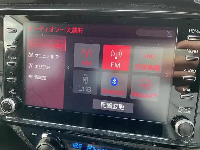 トヨタ ハイラックス Z GRスポーツ 福岡県 2022(令4)年 2.3万km スーパーホワイトⅡ 純正ナビ/AppleCarPlay/USB/Bluetooth/クルーズコントロール/レーンキープ/360度カメラ/ETC/GRロゴ入り半革シート/D席パワーシート/LEDヘッドライト/純正フロアマット/純正18インチアルミホイール/コーナーセンサー/スマートキー/スペアキー×1/保証書/取扱説明書