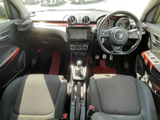 スズキ スイフト スポーツ 愛媛県 2017(平29)年 6.8万km チャンピオンイエロー 純正ナビ（Bluetooth/フルセグTV/DVD再生）/ETC/バックカメラ/クルーズコントロール/iPod接続/前後ドラレコ/シートヒーター/LEDヘッドライト/フォグランプ/スペアキー/ABS/横滑り防止装置/エンケイ17インチアルミホイール