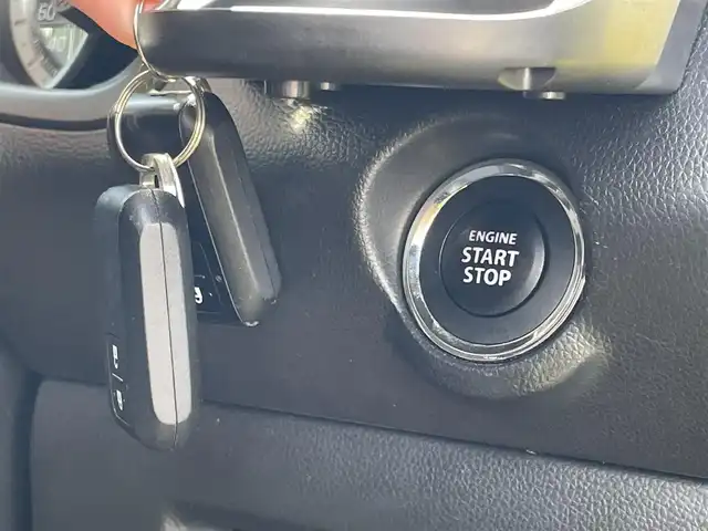 スズキ スイフト スポーツ 愛媛県 2017(平29)年 6.8万km チャンピオンイエロー 純正ナビ（Bluetooth/フルセグTV/DVD再生）/ETC/バックカメラ/クルーズコントロール/iPod接続/前後ドラレコ/シートヒーター/LEDヘッドライト/フォグランプ/スペアキー/ABS/横滑り防止装置/エンケイ17インチアルミホイール