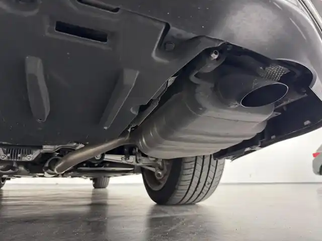 レクサス ＬＳ 500h Fスポーツ 三重県 2018(平30)年 6.7万km ブラック Pガソリン・マルチステージハイブリッド/FR/MTモード付フロアCVT/12.3型ナビ/（CD/DVD/REC/SD/USB/Bluetooth/Miracast/AUX/TV）/パノラミックビューモニター/ドライブレコーダー 前方/ETC2.0/LEXUS Safety System＋A/・プリクラッシュセーフティ（歩行者注意喚起・アクティブ操舵回避支援）/・フロントクロストラフィックアラート/・Lexus CoDrive（レーダークルコン・レーントレーシングアシスト・レーンチェンジアシスト）/・ドライバー異常時停車支援システム/・上下2段式アダプティブハイビームシステム/・ロードサインアシスト/・先行車発進告知機能/・ITS Connect/・ブラインドスポットモニター/など/装備/・本革シート/・シートヒーター（D/N/2nd左右）＆ベンチレーション（D/N）/・メモリーパワーシート（D20way/N18way）/・パワートランクリッド/・デジタルインナーミラー/・左右独立温度調整オートエアコン/・電動リヤガラスサンシェード/・カラーヘッドアップディスプレイ/・電子パーキングブレーキ/・純正20inAW/・スマートキーx1＋カードキーx1/など