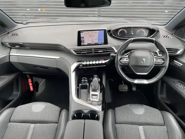プジョー ５００８ GT ブルーHDi 三重県 2021(令3)年 3.6万km プラチナグレー 黒半革/ＡＣＣ/メモリー付パワーシート/シートヒーター/ランバーサポート/３６０°カメラ/前後ドラレコ/Ｂｌｕｅｔｏｏｔｈ/ｃａｒｐｌａｙ/純正ナビ・フルセグTV/ブラインドスポットモニター/純正１８インチＡＷ