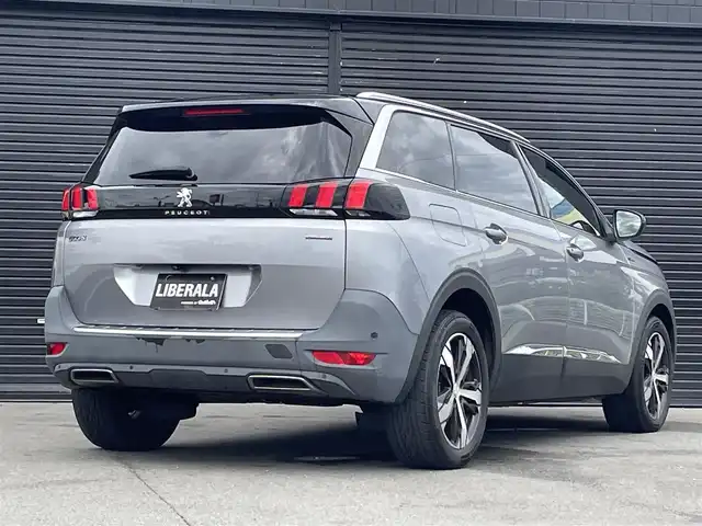 プジョー ５００８ GT ブルーHDi 三重県 2021(令3)年 3.6万km プラチナグレー 黒半革/ＡＣＣ/メモリー付パワーシート/シートヒーター/ランバーサポート/３６０°カメラ/前後ドラレコ/Ｂｌｕｅｔｏｏｔｈ/ｃａｒｐｌａｙ/純正ナビ・フルセグTV/ブラインドスポットモニター/純正１８インチＡＷ