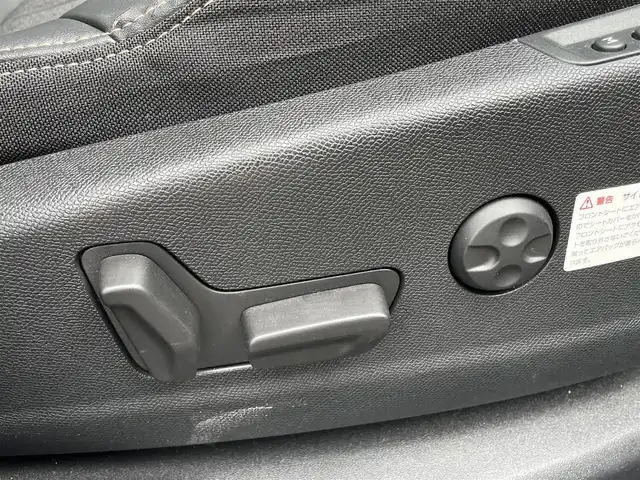 プジョー ５００８ GT ブルーHDi 三重県 2021(令3)年 3.6万km プラチナグレー 黒半革/ＡＣＣ/メモリー付パワーシート/シートヒーター/ランバーサポート/３６０°カメラ/前後ドラレコ/Ｂｌｕｅｔｏｏｔｈ/ｃａｒｐｌａｙ/純正ナビ・フルセグTV/ブラインドスポットモニター/純正１８インチＡＷ