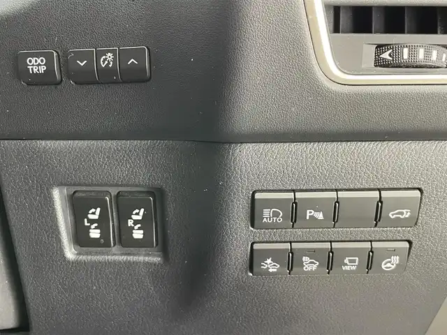 レクサス ＮＸ 300h バージョンL 愛知県 2014(平26)年 8.2万km スターライトブラックガラスフレーク 純正ナビ　フルセグＴＶ　Ｂｌｕｅｔｏｏｔｈ　茶革　シートヒーター　エアシート　ステアリングヒーター　電動リアゲート　ＥＴＣ　衝突軽減　追従クルコン　三眼ＬＥＤライト　コーナーセンサー　ドラレコ　AC100V　禁煙車