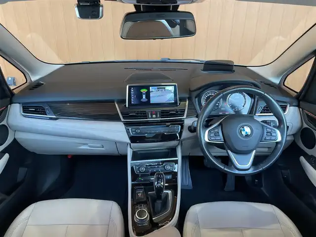 ＢＭＷ ２１８ｄ グランツアラー ラグジュアリー 愛知県 2020(令2)年 1.9万km カシミヤシルバー 白革/サンルーフ/ACC /パワーバックドア/ナビ/Bluetooth/バックカメラ/ヘッドアップディスプレイ/インテリジェントセーフティ /ETC/コンフォートアクセス/LEDヘッドライト/シートヒーター/パワーシート ドラレコ
