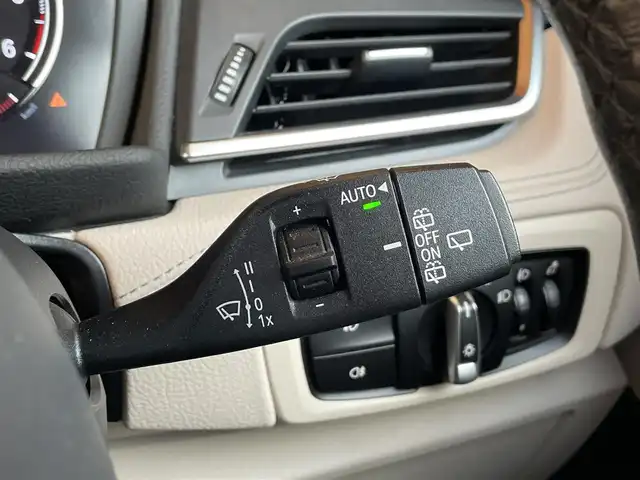 ＢＭＷ ２１８ｄ グランツアラー ラグジュアリー 愛知県 2020(令2)年 1.9万km カシミヤシルバー 白革/サンルーフ/ACC /パワーバックドア/ナビ/Bluetooth/バックカメラ/ヘッドアップディスプレイ/インテリジェントセーフティ /ETC/コンフォートアクセス/LEDヘッドライト/シートヒーター/パワーシート ドラレコ