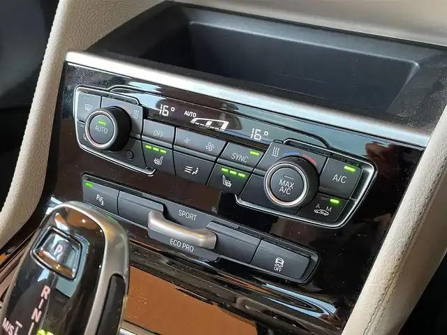 ＢＭＷ ２１８ｄ グランツアラー ラグジュアリー 愛知県 2020(令2)年 1.9万km カシミヤシルバー 白革/サンルーフ/ACC /パワーバックドア/ナビ/Bluetooth/バックカメラ/ヘッドアップディスプレイ/インテリジェントセーフティ /ETC/コンフォートアクセス/LEDヘッドライト/シートヒーター/パワーシート ドラレコ