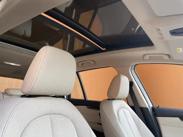 ＢＭＷ ２１８ｄ グランツアラー ラグジュアリー 愛知県 2020(令2)年 1.9万km カシミヤシルバー 白革/サンルーフ/ACC /パワーバックドア/ナビ/Bluetooth/バックカメラ/ヘッドアップディスプレイ/インテリジェントセーフティ /ETC/コンフォートアクセス/LEDヘッドライト/シートヒーター/パワーシート ドラレコ