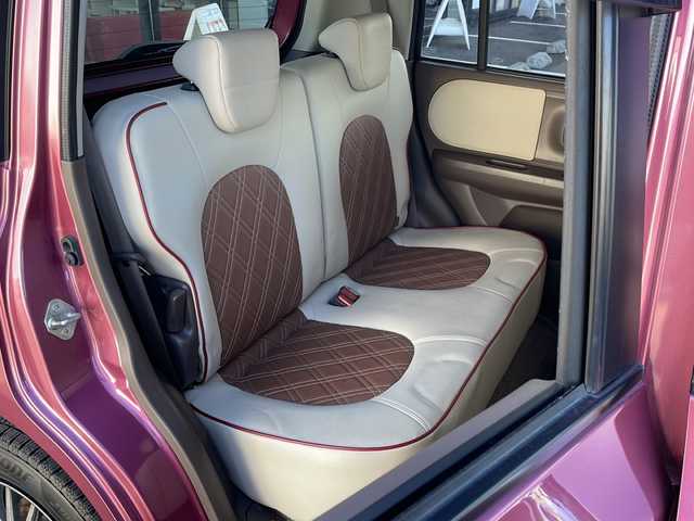 スズキ ラパン ショコラ X 道東・釧路十勝 2014(平26)年 10.9万km カシスピンクパールメタリック ・4WD/・社外SDナビ/（ラジオ CD ワンセグ USB）/・バックカメラ/・社外エンジンスターター/・HIDヘッドライト/・オートライト/・ヘッドライトレベライザー/・革巻きステアリング/・運転席のみシートヒーター/・アイドリングストップ/・電格ウィンカーミラー/・ドアバイザー/・スマートキー/・プッシュスタート/・鉄ホイール付夏用タイヤ積込