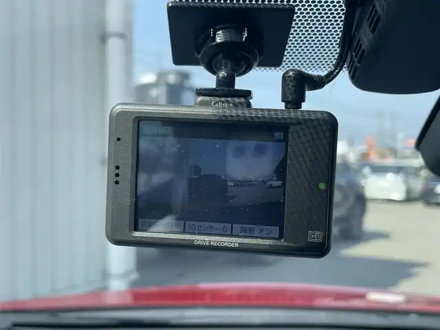 トヨタ プリウス S 富山県 2019(平31)年 5.8万km エモーショナルレッドⅡ 社外ナビ/AM/FM/CD/DVD/Bluetooth/フルセグTV/バックカメラ/ETC/トヨタセーフティセンス/プリクラッシュセーフティ/レーダークルーズコントロール/レーンキープアシスト/オートマチックハイビーム/コーナーセンサー/横滑り防止装置/前方ドライブレコーダー/LEDヘッドライト/純正15インチアルミホイール/プッシュスタート/スペアキー1本