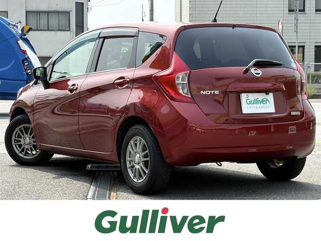 日産 ノート X 三重県 2015(平27)年 9.8万km ラディアントレッド ♪ワンオーナー♪/エマージェンシーブレーキ/LDW(車線逸脱警報)/純正ナビ/・フルセグ・USB/・CD・AUX/インテリジェントキー×2/プッシュスタート/前後ドライブレコーダー/アイドリングストップ/電動格納ミラー/ターンミラー/ETC/ドアバイザー/フロアマット/プライバシーガラス/ライトレベリング