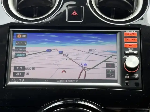 日産 ノート X 三重県 2015(平27)年 9.8万km ラディアントレッド ♪ワンオーナー♪/エマージェンシーブレーキ/LDW(車線逸脱警報)/純正ナビ/・フルセグ・USB/・CD・AUX/インテリジェントキー×2/プッシュスタート/前後ドライブレコーダー/アイドリングストップ/電動格納ミラー/ターンミラー/ETC/ドアバイザー/フロアマット/プライバシーガラス/ライトレベリング
