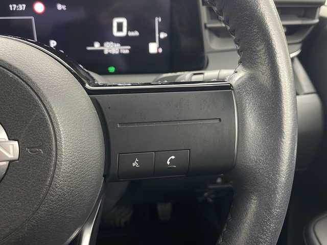 日産 ノート X FOUR 秋田県 2022(令4)年 3.5万km オーロラフレアブルーパール ４WD/純正メモリナビ　/フルセグTV/CD/DVD/Bluetooth/全方位カメラ　/衝突被害軽減防止ブレーキ　/前後コーナーセンサー　/横滑り防止装置　/レーンキープアシスト　/ミラー一体型ドライブレコーダー/ETC/前席シートヒーター　/ステアリングヒーター　/プッシュスタート/スペアキー/LEDヘッドライト/オートマチックハイビーム/フォグランプ/純正フロアマット/純正アルミホイール/保証書/取扱説明書