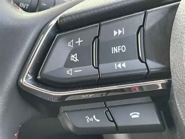 マツダ ＣＸ－５ XD ブラックトーンエディション 和歌山県 2021(令3)年 2万km ソニックシルバーM 純正10.25インチナビ/フルセグTV/Bluetooth/USB/全周囲カメラ/ETC/前後ドライブレコーダー/衝突軽減カメラ/車線逸脱防止機能/レーダークルーズコントロール/BSM/HUD/電動リアゲート/ハーフレーザーシート/運転席パワーシート/シートメモリー/前席シートヒーター/革ステアリング/ステアリングスイッチ/ステアリングヒーター/電動パーキングブレーキ/オートブレーキホールド/LEDヘッドライト/オートライト/プッシュスタート/スマートキー/スペアキー/取扱説明書/保証書