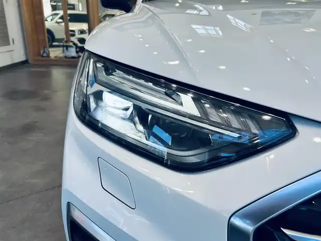 アウディ アウディ Ｑ５ SB 1stエディション 大阪府 2022(令4)年 1.4万km グレイシアホワイトメタリック 230台限定/SラインプラスP/バーチャルコックピット/ACC/純正ナビ/360度カメラ/applecarplay/サイドアシスト/純正20インチAW/LEDヘッドライト/電動リアゲート/黒革/パワーシート/Dシートメモリ/シートヒーター/パドルシフト/ETC