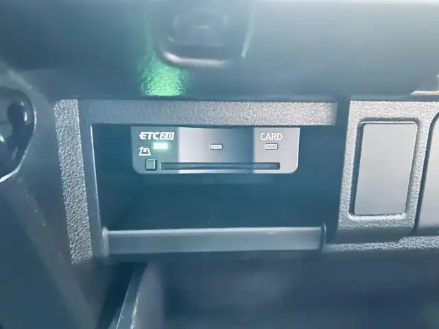アウディ アウディ Ｑ５ SB 1stエディション 大阪府 2022(令4)年 1.4万km グレイシアホワイトメタリック 230台限定/SラインプラスP/バーチャルコックピット/ACC/純正ナビ/360度カメラ/applecarplay/サイドアシスト/純正20インチAW/LEDヘッドライト/電動リアゲート/黒革/パワーシート/Dシートメモリ/シートヒーター/パドルシフト/ETC