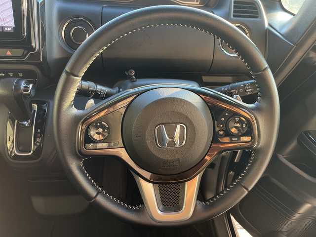 ホンダ Ｎ ＢＯＸ カスタム G L ターボ ホンダセンシング 愛知県 2019(平31)年 4.5万km クリスタルブラックパール ホンダセンシング/9型ナビ/両側パワースライドドア/レーダークルーズコントロール/バックカメラ/純正アルミホイール/ＥＴＣ/LEDヘッドライト/パドルシフト/レーンキープアシスト/オートマチックハイビーム/ドライブレコーダー/衝突軽減システム/フルセグ/CD DVD/Bluetooth/ステアリングスイッチ/スマートキー/プッシュスタート