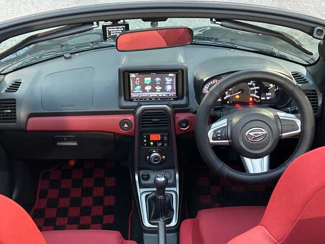 ダイハツ コペン ローブ 沖縄県 2017(平29)年 4.4万km ブラックマイカメタリック/マタドールレッドパール MT車/電動オープン/社外ナビ【CN-RE03D】/（ＡＭ／ＦＭ／ＣＤ／ＤＶＤ／ＢＴ／ＵＳＢ／フルセグＴＶ　）　/バックモニター　/ドライブレコーダー　/シートヒーター　/ＥＴＣ　/ＬＥＤヘッドライト　/フォグランプ/純正１６インチアルミ/横滑り防止