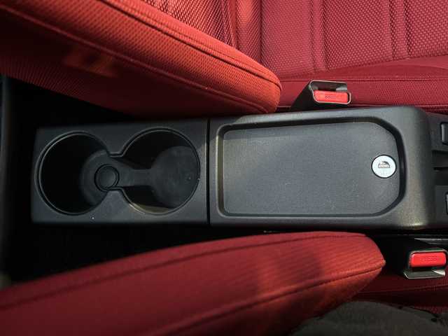 ダイハツ コペン ローブ 沖縄県 2017(平29)年 4.4万km ブラックマイカメタリック/マタドールレッドパール MT車/電動オープン/社外ナビ【CN-RE03D】/（ＡＭ／ＦＭ／ＣＤ／ＤＶＤ／ＢＴ／ＵＳＢ／フルセグＴＶ　）　/バックモニター　/ドライブレコーダー　/シートヒーター　/ＥＴＣ　/ＬＥＤヘッドライト　/フォグランプ/純正１６インチアルミ/横滑り防止