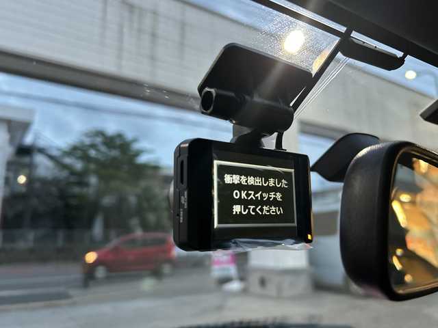 ダイハツ コペン ローブ 沖縄県 2017(平29)年 4.4万km ブラックマイカメタリック/マタドールレッドパール MT車/電動オープン/社外ナビ【CN-RE03D】/（ＡＭ／ＦＭ／ＣＤ／ＤＶＤ／ＢＴ／ＵＳＢ／フルセグＴＶ　）　/バックモニター　/ドライブレコーダー　/シートヒーター　/ＥＴＣ　/ＬＥＤヘッドライト　/フォグランプ/純正１６インチアルミ/横滑り防止