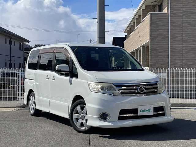 日産 セレナ