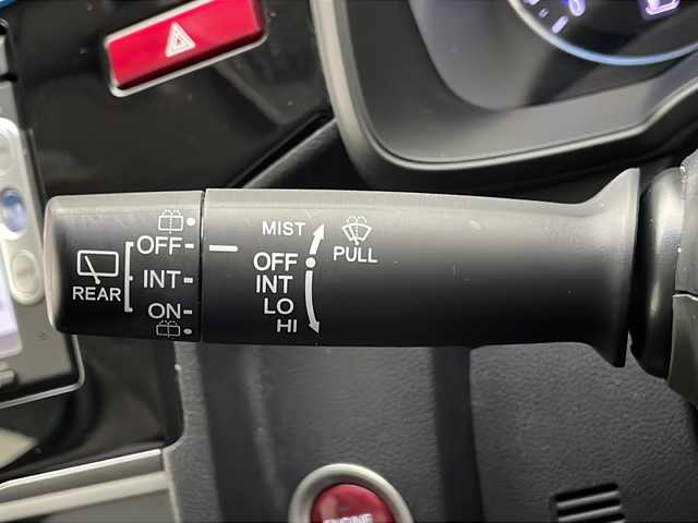 ホンダ フィット 13G Fパッケージ 宮崎県 2015(平27)年 8.1万km クリスタルブラックパール 純正ナビ　/Ｂｌｕｅｔｏｏｔｈ/ＡＭ／ＦＭ/ＣＤ／ＤＶＤ/ワンセグＴＶ/バックカメラ　/ドライブレコーダー　/純正フロアーマット/電動格納ミラー　/プッシュスタート　/ＥＴＣ　/アイドリングストップ/スマートキー