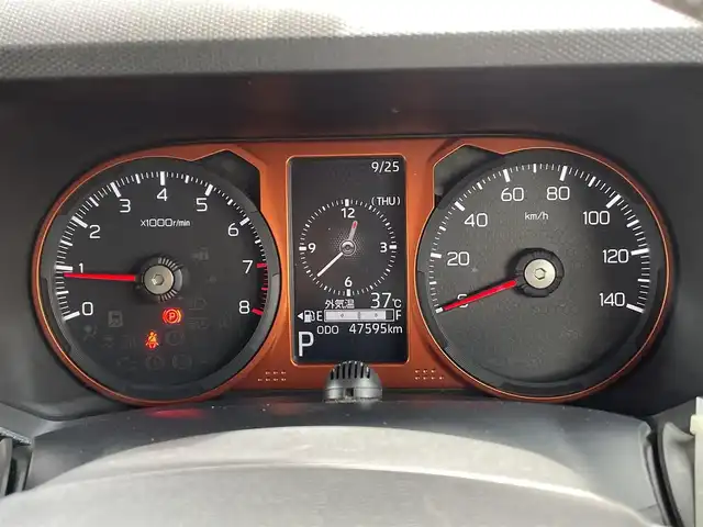 ダイハツ タフト G ターボ 佐賀県 2020(令2)年 4.8万km フォレストカーキメタリック ガラスルーフ/スマートアシスト/レーダークルーズコントロール/コーナーセンサー/純正ナビ/・バックカメラ/・フルセグTV/BT/CD/DVD/純正ドラレコ(DRN-H70N)/純正15インチAW/ETC2.0/電動パーキングスイッチ/LEDヘッドライト/フォグランプ/オートライト/プッシュスタート/スペアキー×１/取扱説明書/保証書