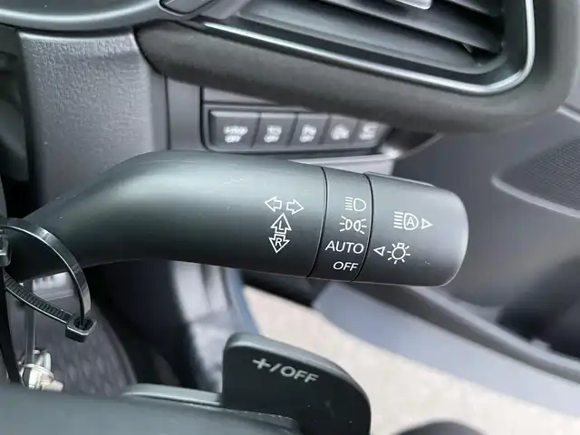 マツダ ＣＸ－３０ XD レトロスポーツED 島根県 2024(令6)年 2万km ポリメタルグレーM ワンオーナー　/純正１０．２５型ディスプレイオーディオ　/（フルセグＴＶ／Ｂｌｕｅｔｏｏｔｈ接続／スマホ連携機能）　/全方位／バック／フロントカメラ/ＢＯＳＥサウンドシステム　/ビルトインＥＴＣ　/アダプティブクルーズコントロール　/パワーバックドア/ハーフレザーシート/運転席メモリーパワーシート　/前席シートヒーター/ハンドルヒーター/リバース連動ドアミラー　/置くだけ充電　/オートハイビーム／ライト/純正LEDライト/純正１８インチアルミホイール/純正フロアマット/スペアキー１本
