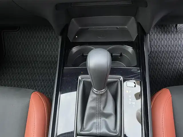マツダ ＣＸ－３０ XD レトロスポーツED 島根県 2024(令6)年 2万km ポリメタルグレーM ワンオーナー　/純正１０．２５型ディスプレイオーディオ　/（フルセグＴＶ／Ｂｌｕｅｔｏｏｔｈ接続／スマホ連携機能）　/全方位／バック／フロントカメラ/ＢＯＳＥサウンドシステム　/ビルトインＥＴＣ　/アダプティブクルーズコントロール　/パワーバックドア/ハーフレザーシート/運転席メモリーパワーシート　/前席シートヒーター/ハンドルヒーター/リバース連動ドアミラー　/置くだけ充電　/オートハイビーム／ライト/純正LEDライト/純正１８インチアルミホイール/純正フロアマット/スペアキー１本