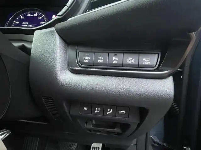マツダ ＣＸ－３０ XD レトロスポーツED 島根県 2024(令6)年 2万km ポリメタルグレーM ワンオーナー　/純正１０．２５型ディスプレイオーディオ　/（フルセグＴＶ／Ｂｌｕｅｔｏｏｔｈ接続／スマホ連携機能）　/全方位／バック／フロントカメラ/ＢＯＳＥサウンドシステム　/ビルトインＥＴＣ　/アダプティブクルーズコントロール　/パワーバックドア/ハーフレザーシート/運転席メモリーパワーシート　/前席シートヒーター/ハンドルヒーター/リバース連動ドアミラー　/置くだけ充電　/オートハイビーム／ライト/純正LEDライト/純正１８インチアルミホイール/純正フロアマット/スペアキー１本