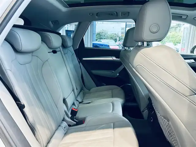 アウディ Ｑ５ 40TDIクワトロスポーツエアサ 大阪府 2020(令2)年 3.7万km 白 バーチャルコックピット/サンルーフ/ACC/純正ナビ/TV/360度カメラ/純正18インチAW/電動リアゲート/サイドアシスト/クリアランスソナー/レザーシート/パワーシート/Dシートメモリ/シートヒーター/ルーフレール/パドルシフト/ETC