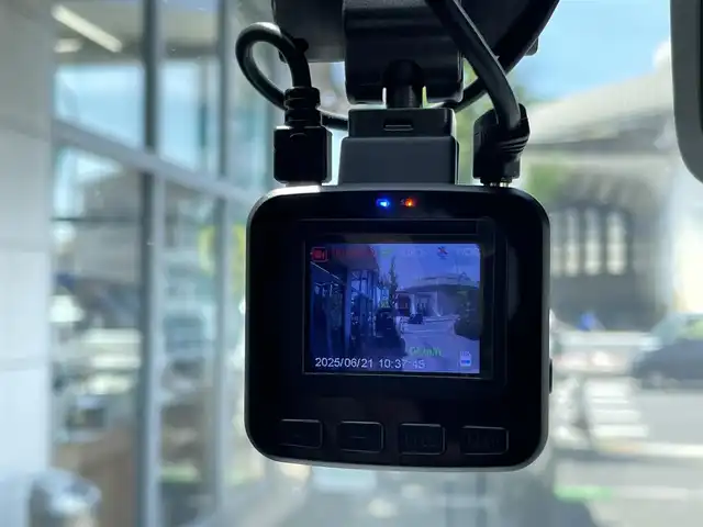 日産 ルークス HWS X アーバンクロム プロパイロットED 東京都 2022(令4)年 0.5万km ホワイトパール 社外メモリナビ（CN-HA02WD)/CD/DVD/FM・AM/Bluetooth/SD//フルセグTV/ETC/ドライブレコーダー前後/アラウンドビューモニター/プロパイロット/エマージェンシーブレーキ/アダクティブクルーズコントロール/車線逸脱警報/車線逸脱防止支援/コーナーセンサー/アダクティブLEDヘッドライトシステム/LEDフォグランプ/両側パワースライドドア /ハンズフリーオートドア/保証書/取扱説明書/スペアキー