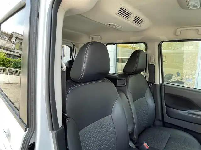 日産 ルークス HWS X アーバンクロム プロパイロットED 東京都 2022(令4)年 0.5万km ホワイトパール 社外メモリナビ（CN-HA02WD)/CD/DVD/FM・AM/Bluetooth/SD//フルセグTV/ETC/ドライブレコーダー前後/アラウンドビューモニター/プロパイロット/エマージェンシーブレーキ/アダクティブクルーズコントロール/車線逸脱警報/車線逸脱防止支援/コーナーセンサー/アダクティブLEDヘッドライトシステム/LEDフォグランプ/両側パワースライドドア /ハンズフリーオートドア/保証書/取扱説明書/スペアキー