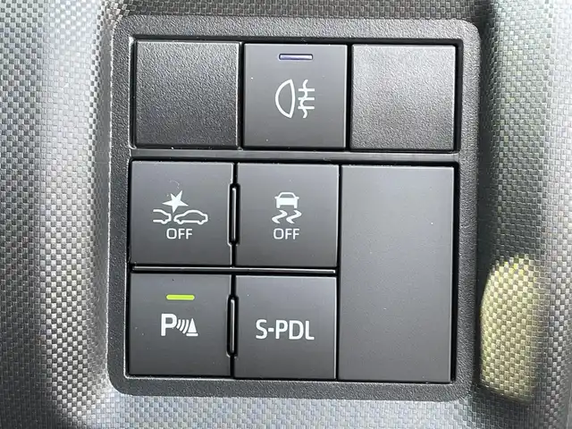 トヨタ ライズ Z 福岡県 2022(令4)年 3.5万km シャイニングホワイトパール スマートアシスト/純正ナビ（NSCN-W68）/ワンセグTV/CD/BT/AM/FM/パノラマモニター/D/Nシートヒーター/レーダークルーズコントロール/ビルトインETC/BSM/純正AW/前後コーナーセンサー/S-PDL/電格ミラー/電子パーキング/ブレーキホールド/スマートキー/プッシュスタート/スペアキー×１/純正フロアマット/取説、保証書