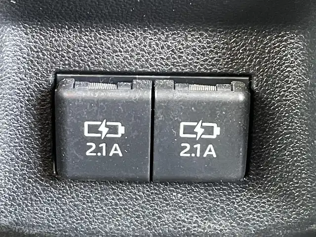 トヨタ ライズ Z 福岡県 2022(令4)年 3.5万km シャイニングホワイトパール スマートアシスト/純正ナビ（NSCN-W68）/ワンセグTV/CD/BT/AM/FM/パノラマモニター/D/Nシートヒーター/レーダークルーズコントロール/ビルトインETC/BSM/純正AW/前後コーナーセンサー/S-PDL/電格ミラー/電子パーキング/ブレーキホールド/スマートキー/プッシュスタート/スペアキー×１/純正フロアマット/取説、保証書