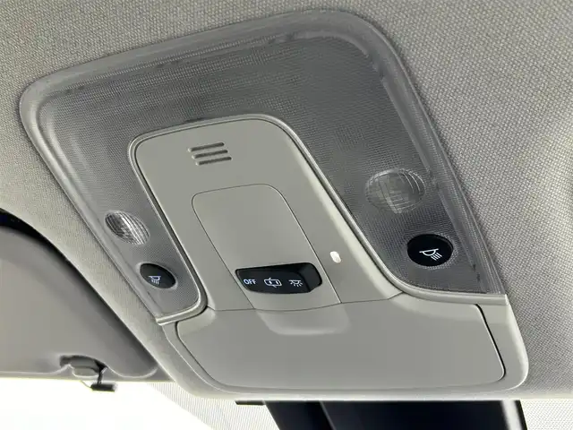 トヨタ プリウス S 熊本県 2016(平28)年 4.6万km グレーメタリック 純正ナビ　/社外前方ドライブレコーダー　/社外エアロ（Ｆ・Ｓ・Ｒ）　/バックカメラ　/ビルトインＥＴＣ　/レーダークルーズコントロール　/衝突軽減ブレーキ　/横滑り防止　/社外フロアマット/社外１７インチAW/オートライト/オートマチックハイビーム/フォグライト/スマートキー　/プッシュスタート/スペアキー1本