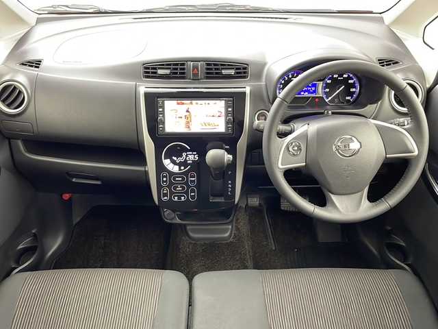 日産 デイズ ハイウェイスターX 熊本県 2018(平30)年 4.8万km プレミアムサンシャインオレンジ 純正メモリナビ/全周囲カメラ/フルセグTV/Bluetooth/衝突軽減/ディスプレイ式自動防眩式ミラー/純正LEDヘッドライト/純正フォグランプ/ETC/電動格納ミラー/純正14インチアルミホイール/ISOFIX/スマートキー