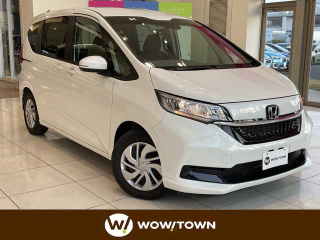 ホンダ フリード G 埼玉県 2023(令5)年 1.8万km プラチナホワイトパール ホンダセンシング /ナビ/　　CD/BT/ワンセグ /バックカメラ /両側パワースライドドア /レーダークルーズコントロール /シートヒーター /ステアリングスイッチ /ETC /禁煙車