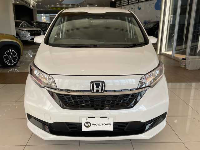 ホンダ フリード G 埼玉県 2023(令5)年 1.8万km プラチナホワイトパール ホンダセンシング /ナビ/　　CD/BT/ワンセグ /バックカメラ /両側パワースライドドア /レーダークルーズコントロール /シートヒーター /ステアリングスイッチ /ETC /禁煙車