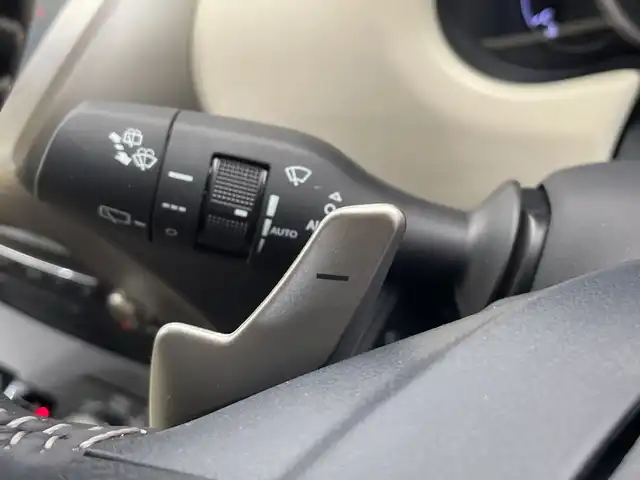 レクサス ＮＸ 300h Iパッケージ 栃木県 2019(平31)年 2.5万km グラファイトブラックガラスフレーク 純正メモリナビ/（CD/DVD/フルセグTV/Bluetooth/SD/USB/AUX）/バックカメラ/サイドカメラ/レクサスセーフティセンス+/BSM/コーナーセンサー/ビルトインETC/ドライブレコーダー/パワーバックドア/合皮シート/前席シートヒーター/運転席メモリーシート/禁煙車/ステアリングヒーター/オートライト/LEDヘッドライト/横滑り防止装置/スマートキー/プッシュスタート/アイドリングストップ/純正18インチアルミホイール/純正フロアマット/パドルシフト/オートブレーキホールド/パーキングサポートアシスト/パーキングサポートブレーキ