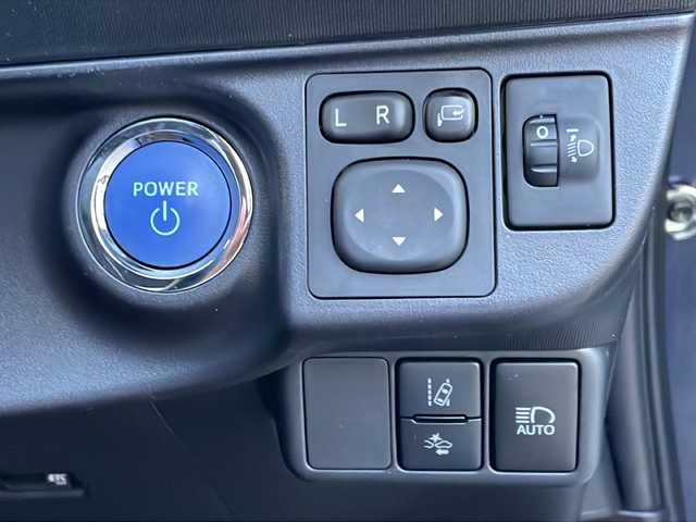 トヨタ アクア S スタイルブラック 徳島県 2018(平30)年 2.5万km ダークブルーマイカ 社外7型SDナビ　TZ-NAV01/（BT/DISC/SD/フルセグ/ラジオ）/バックカメラ/前後コーナーセンサー/ETC/社外15インチアルミホイール/アイドリングストップ/オートライト/オートマチックハイビーム/プッシュスタート/スマートキー/スペアキー