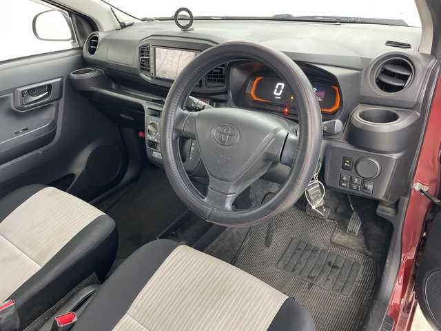 トヨタ ピクシスエポック L SAⅢ 道央・札幌 2021(令3)年 3.3万km ファイアークォーツレッドM ・4WD/・純正ナビ&CD&DVD&AUX/・スマートアシスト/・横滑り防止装置/・アイドリングストップ/・純正フロアマット/・オートライト/・オートマチックハイビーム/・社外AW夏タイヤ積込